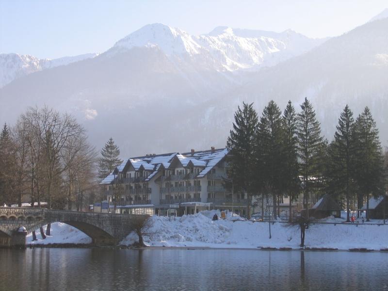 Jezero Hotel